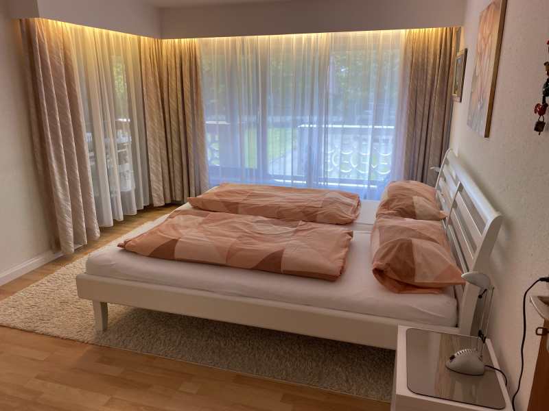 Schlafzimmer 1
